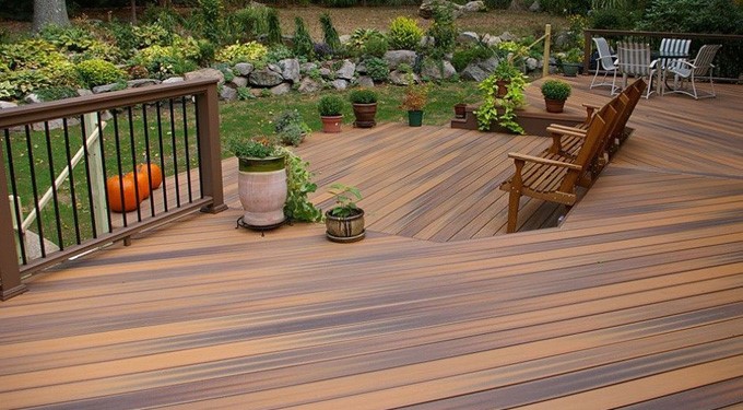 Increase Your Usable Living Space With a New Deck